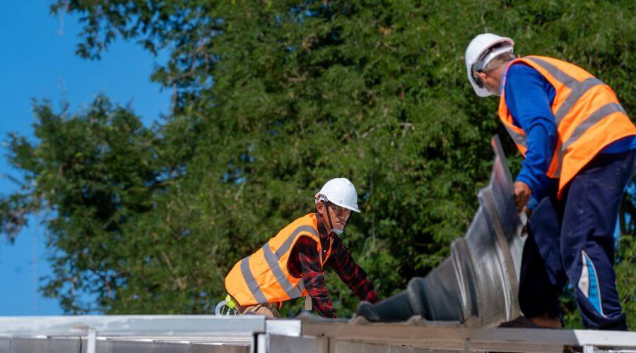 Expert new roof installation services in Kingsford Heights, IN